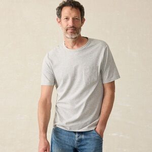 Faherty Sunwashed Pocket Tee in Heather Grey